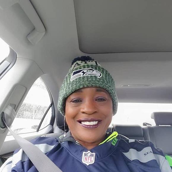 lyndalewis77